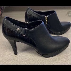 Bandolino Black Leather Boot Shoes